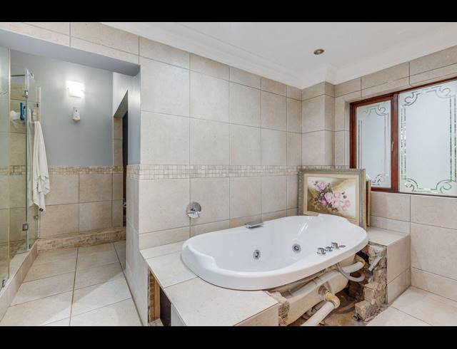 5 BEDROOM GATED ESTATE FOR SALE IN KAALPLAATS WEST